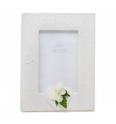 /B016 Cornice 10x15 gesso rilievo cuore+fiore c/scat.(13275)